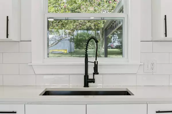 115 Leota Dr, Hendersonville, TN 37075