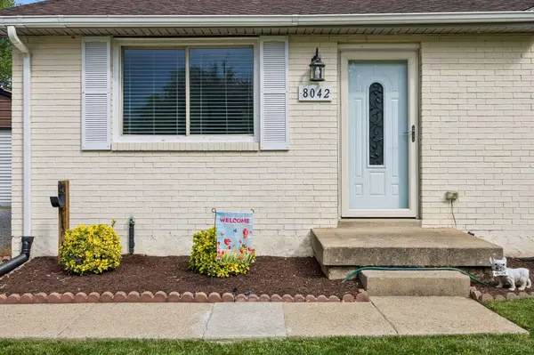 8042 Westfield Dr, Murfreesboro, TN 37129