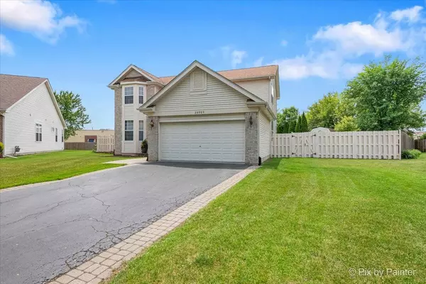 28909 Honeysuckle CT, Lakemoor, IL 60051