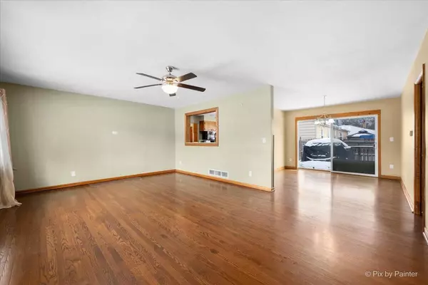 3415 Huffman BLVD, Rockford, IL 61103