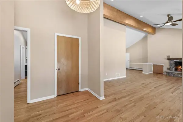 4509 Dean ST, Woodstock, IL 60098