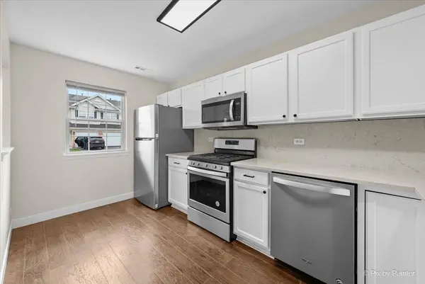 1737 W Chrysler DR, Belvidere, IL 61008