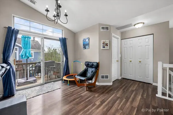 1149 Harbor CT #1149, Glendale Heights, IL 60139