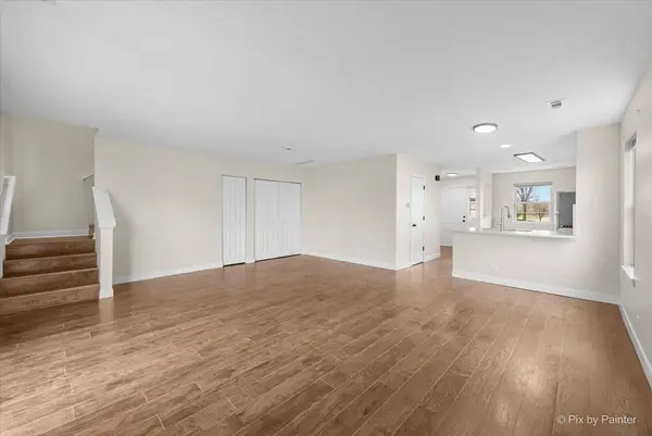 1737 W Chrysler DR, Belvidere, IL 61008