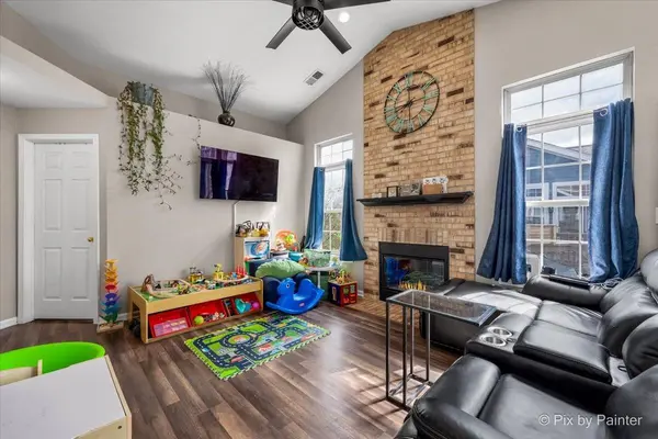 1149 Harbor CT #1149, Glendale Heights, IL 60139