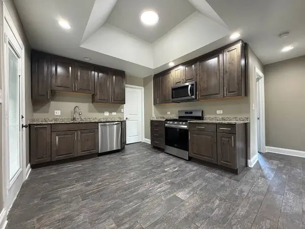 705 E Grant HWY #2, Marengo, IL 60152