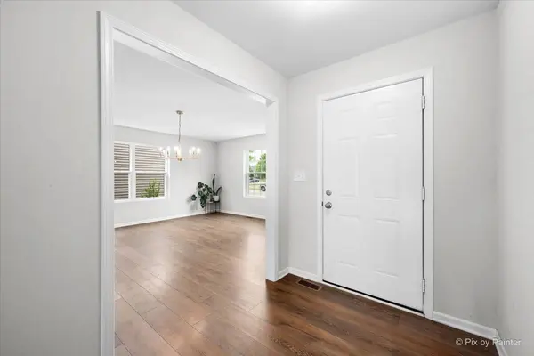 288 N Charles ST, Cortland, IL 60112
