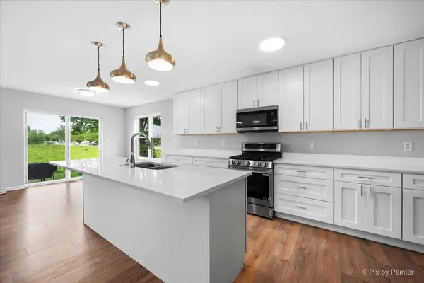 288 N Charles ST, Cortland, IL 60112