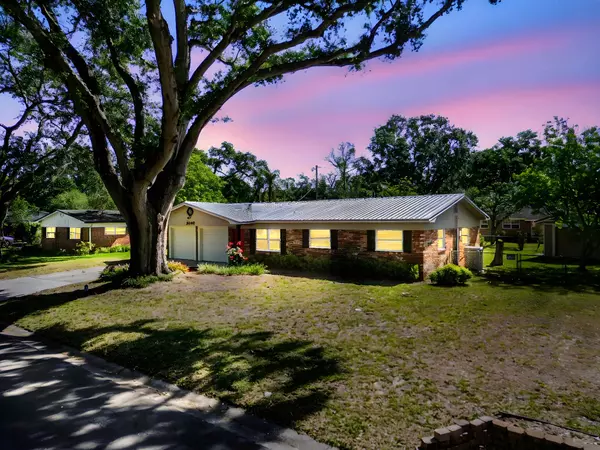 2640 Handley Blvd, Lakeland, FL 33803-3322