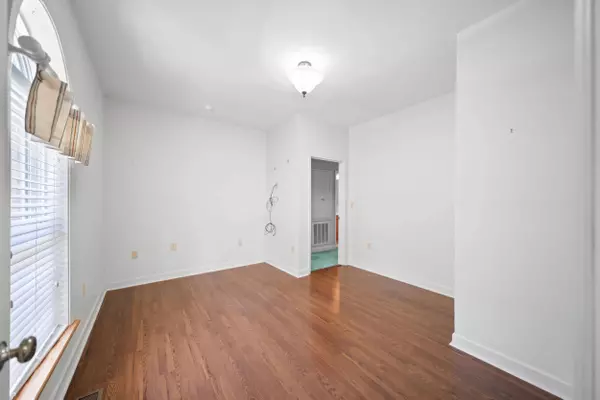 1035 Park Dr, Santee, SC 29142