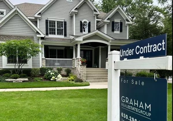 Explore Luxury Homes for Sale in Naperville, IL