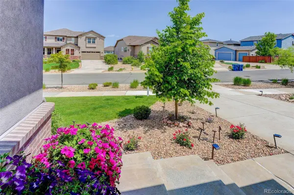 9527 Loveland WAY, Arvada, CO 80007
