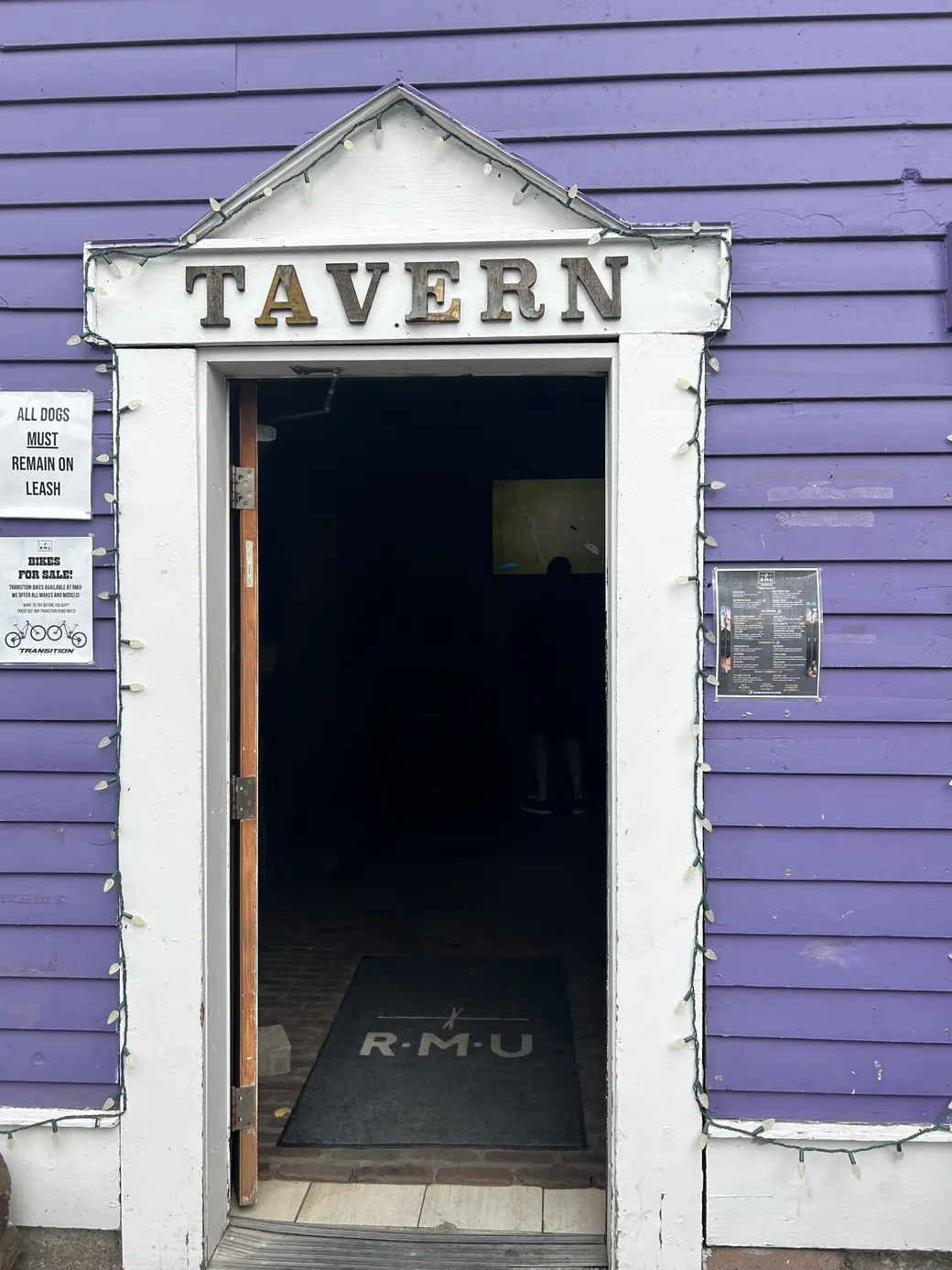 The Best Après-Ski Spots in Summit County