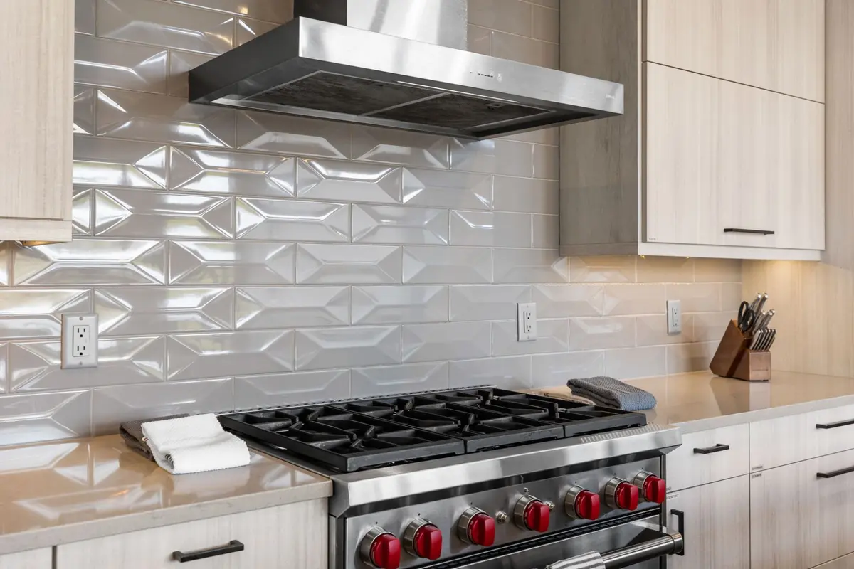 31-web-or-mls-164 Caravelle Dr #22-31