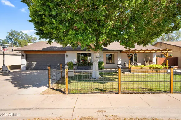 5727 S SIESTA Lane, Tempe, AZ 85283