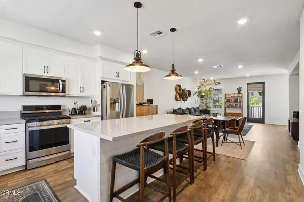 323 Solares ST, Camarillo, CA 93010