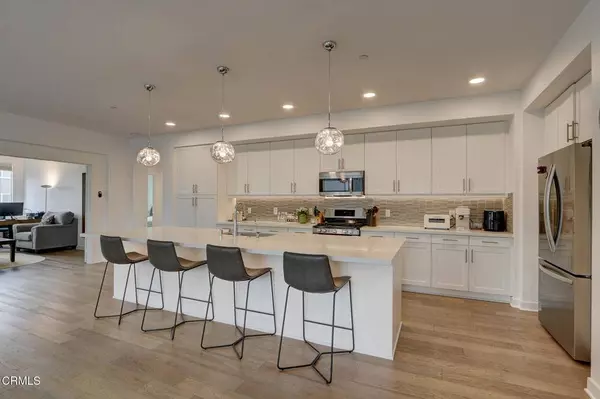 2810 Wagon Wheel RD #304, Oxnard, CA 93036