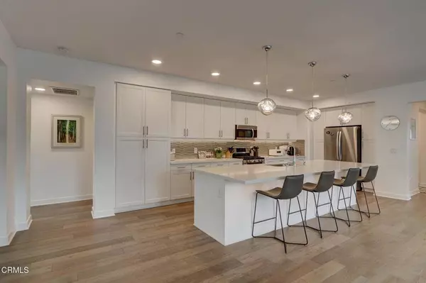 2810 Wagon Wheel RD #304, Oxnard, CA 93036