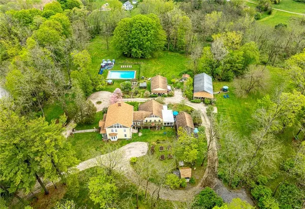 18 Stagecoach Trail, Amenia, NY 12501