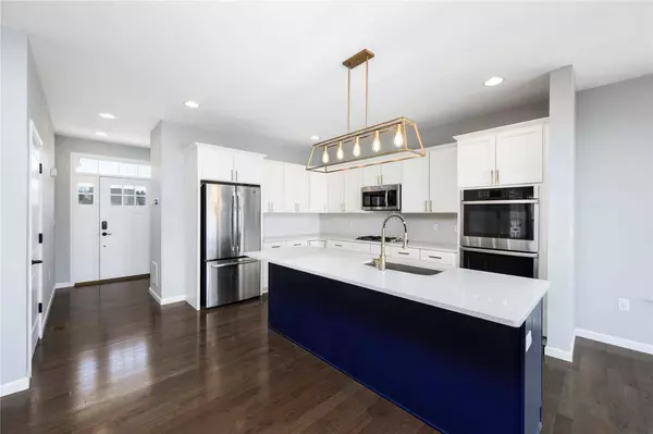 13 Nichols CT, Poughkeepsie, NY 12603