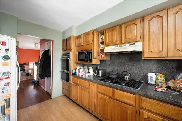 568 Beach 65th ST, Arverne, NY 11692