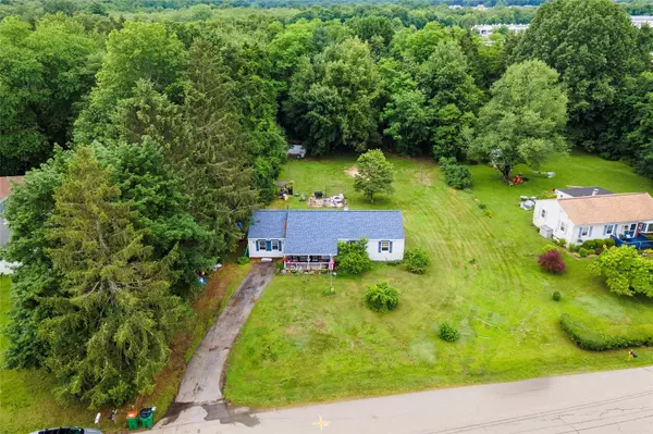 7 Candy LN, Hopewell Junction, NY 12533