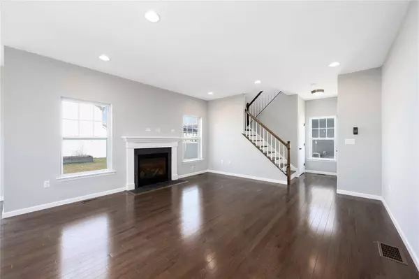 13 Nichols CT, Poughkeepsie, NY 12603