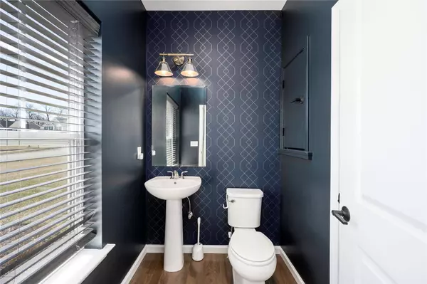 13 Nichols CT, Poughkeepsie, NY 12603