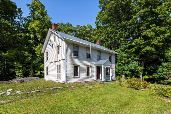 76 Oscawana Heights RD, Putnam Valley, NY 10579