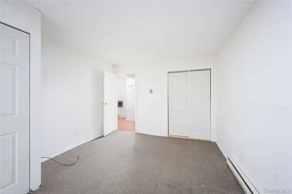 615 Fox Run LN, Carmel, NY 10512