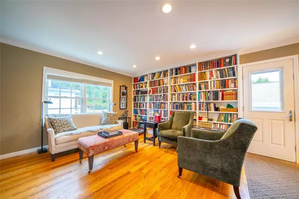 31 Weston AVE, Fishkill, NY 12524