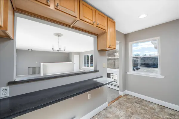 250 Beechwood AVE #23B, Poughkeepsie, NY 12601