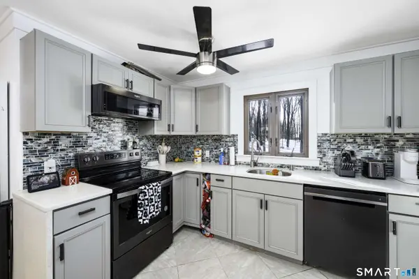 36 Maple Drive, New Milford, CT 06776