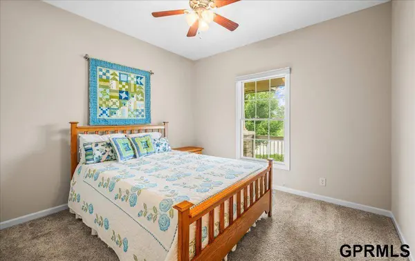 11719 S 203rd Street, Gretna, NE 68028