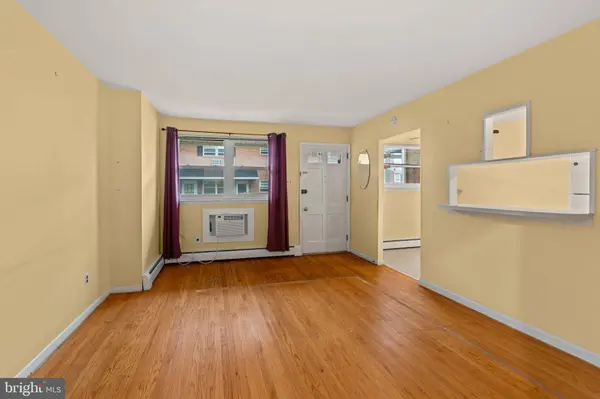 340 WOODLAWN TER #G5, Collingswood, NJ 08108
