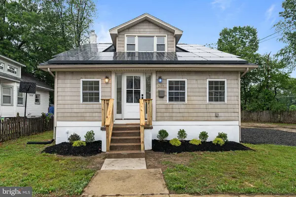 307 HAZEL AVE, Westville, NJ 08093