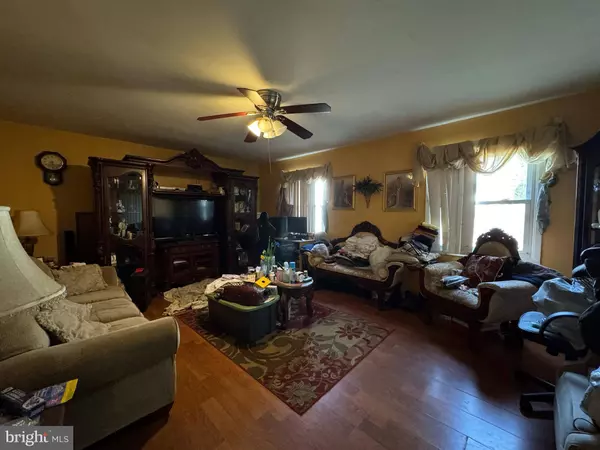 11 RIVERVIEW PL, Willingboro, NJ 08046