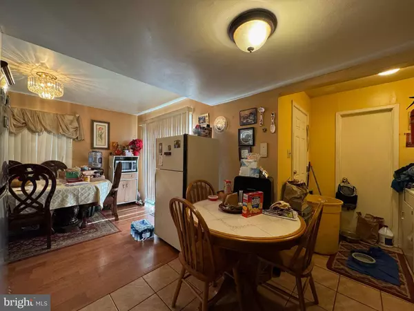 11 RIVERVIEW PL, Willingboro, NJ 08046