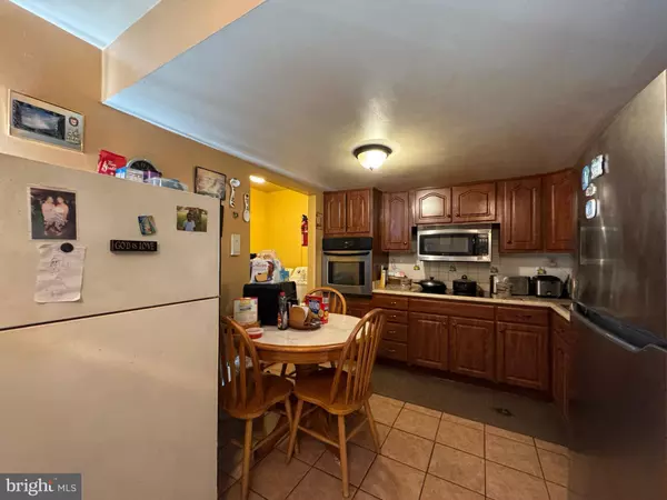 11 RIVERVIEW PL, Willingboro, NJ 08046