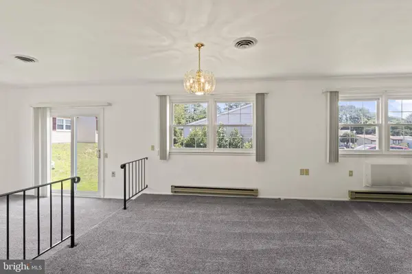 18 KEENE ST, Whiting, NJ 08759