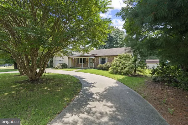 210 HIGH ST, Maple Shade, NJ 08052