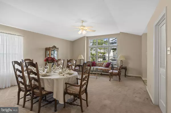 721 VIRGIN ISLAND DR, Williamstown, NJ 08094