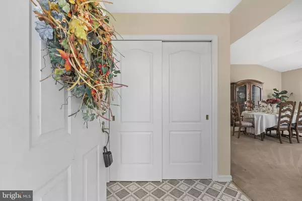 721 VIRGIN ISLAND DR, Williamstown, NJ 08094