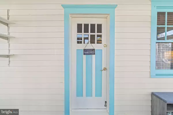 31 S BOULEVARD AVE, Maple Shade, NJ 08052