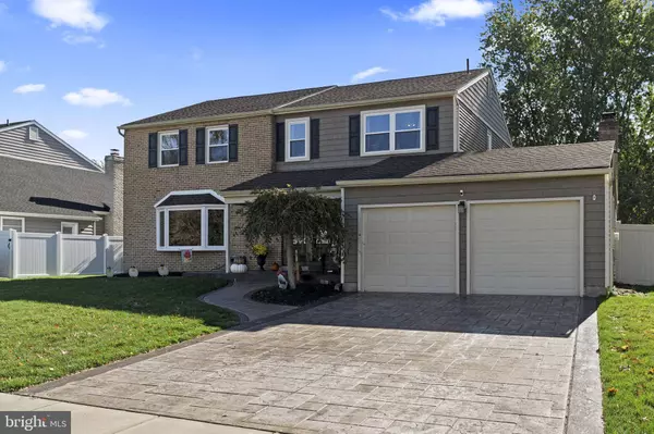 31 BRETTON WAY, Mount Laurel, NJ 08054