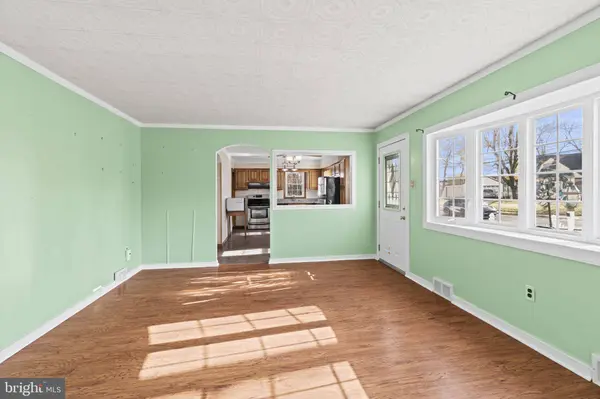 191 SOUTH AVE, Mount Holly, NJ 08060