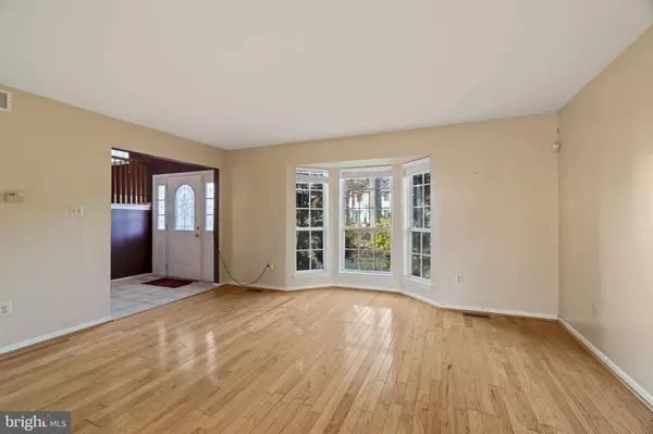 5 GALENA CT, Sicklerville, NJ 08081