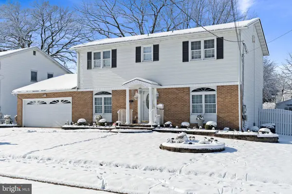 31 COLD SPRING RD, Hamilton, NJ 08619