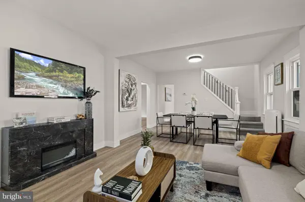 825 LYNDALE AVE, Trenton, NJ 08629