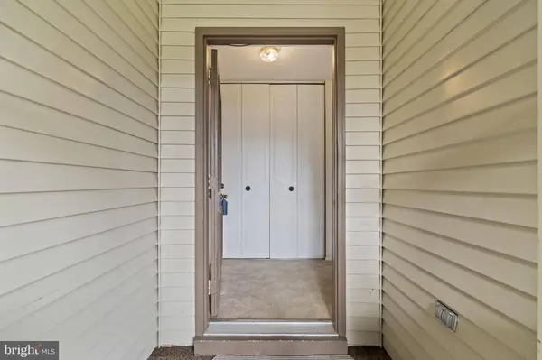 61 CHATHAM PL, Southampton, NJ 08088